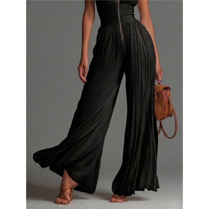 Hester | Ärmelloser Jumpsuit mit V-Ausschnitt und weitem Bein