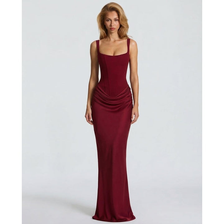 Victoria | Getailleerde korsetjurklook maxi-jurk