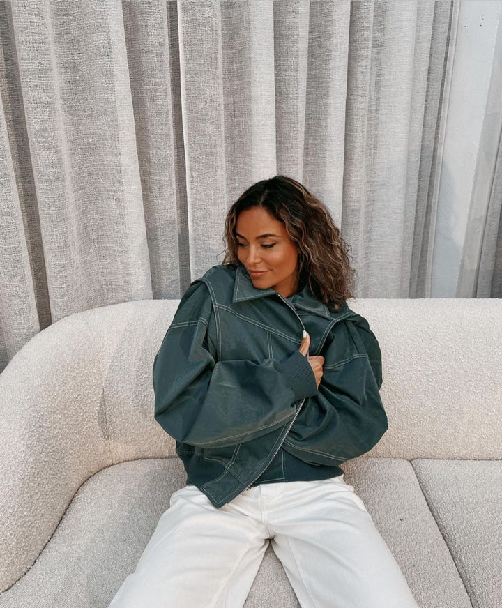 Veerle | Oversized-Bomberjacke aus Kunstleder
