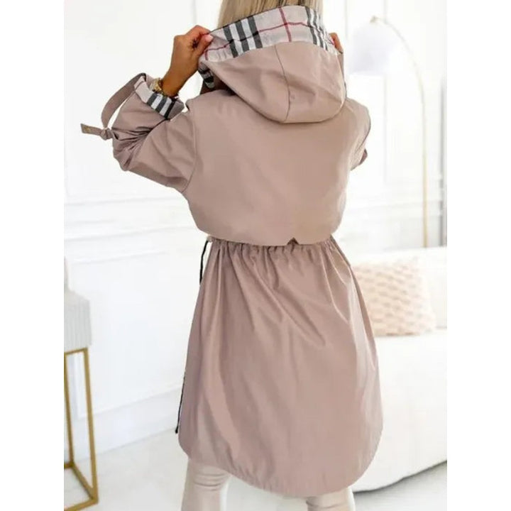 Sabine | Getailleerde trenchcoat met capuchon