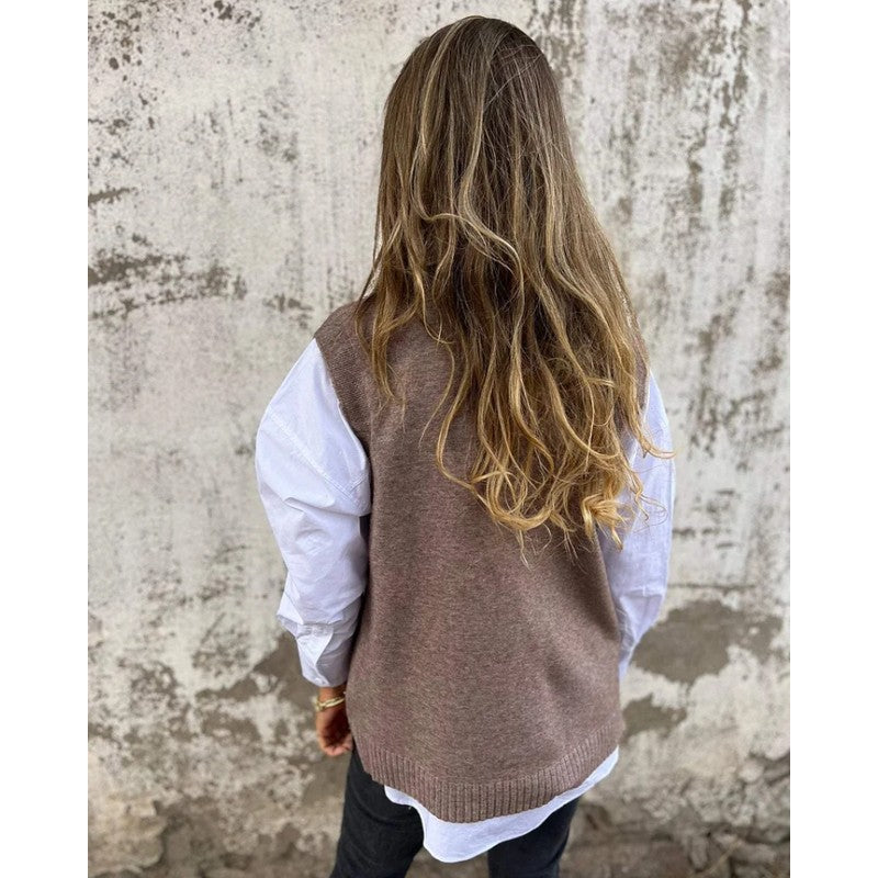 Marzanna | Sleeveless V-Neck Sweater Vest