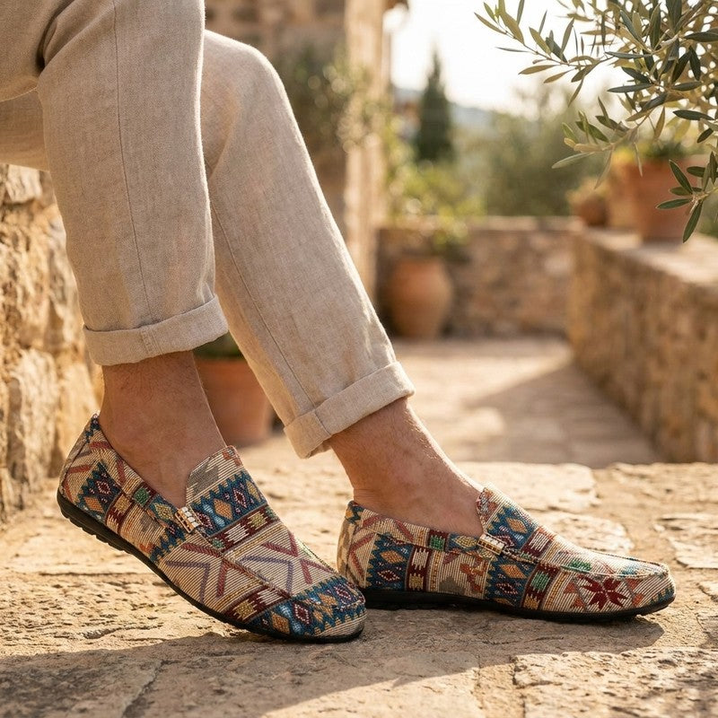Loafers | Geometrisch patroon met goudkleurig detail
