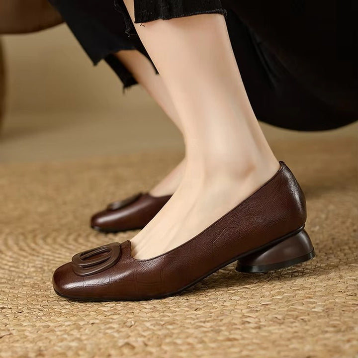 Opium | Gestileerde Slip-on Pumps met Ronde Neus
