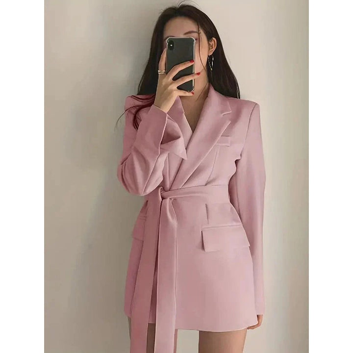 Nélia | Tailliertes Mini-Blazerkleid