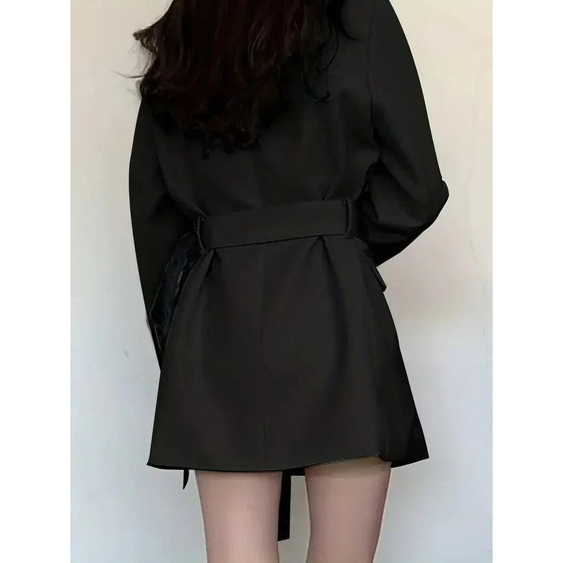 Nélia | Tailliertes Mini-Blazerkleid