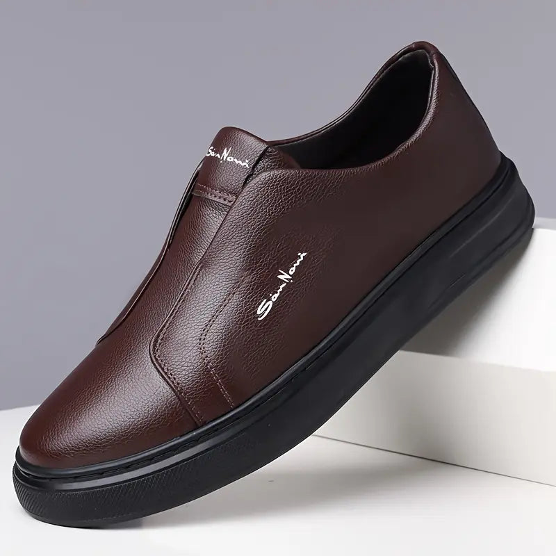 Paul | Baskets à enfiler en cuir vegan