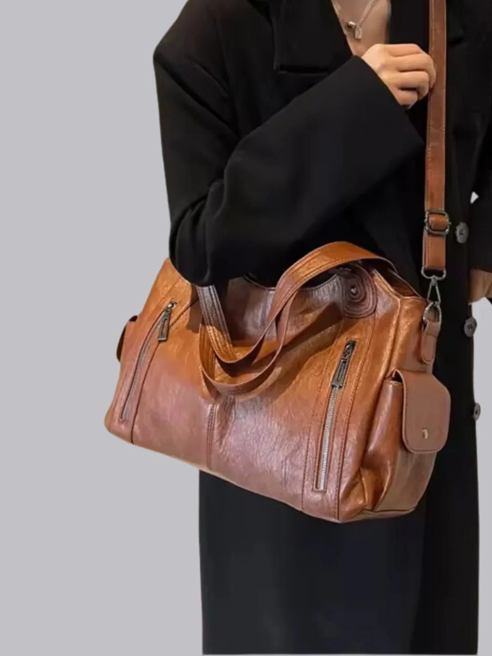 Mieke | Geräumige vegane Lederschultertasche
