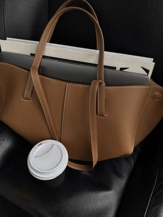 Lammie | Saco de compras espaçoso em pele