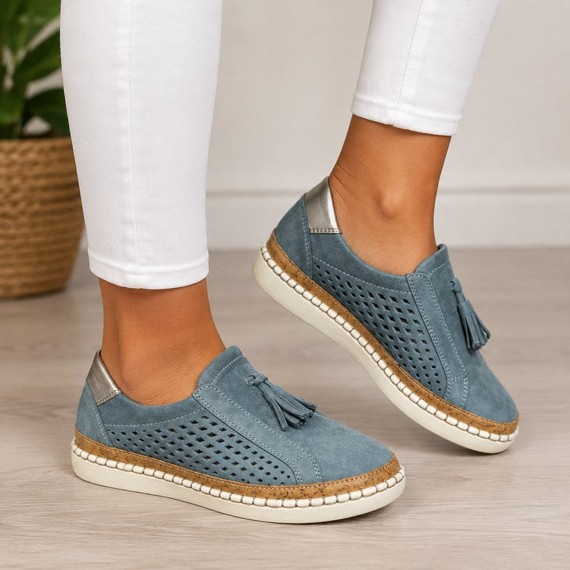 Christine | Slip-On Loafer met Tassel Detail