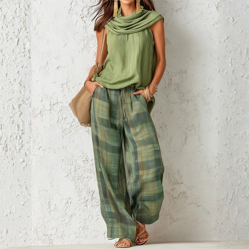 Auristela | Gedrapeerde top en plaid broek set