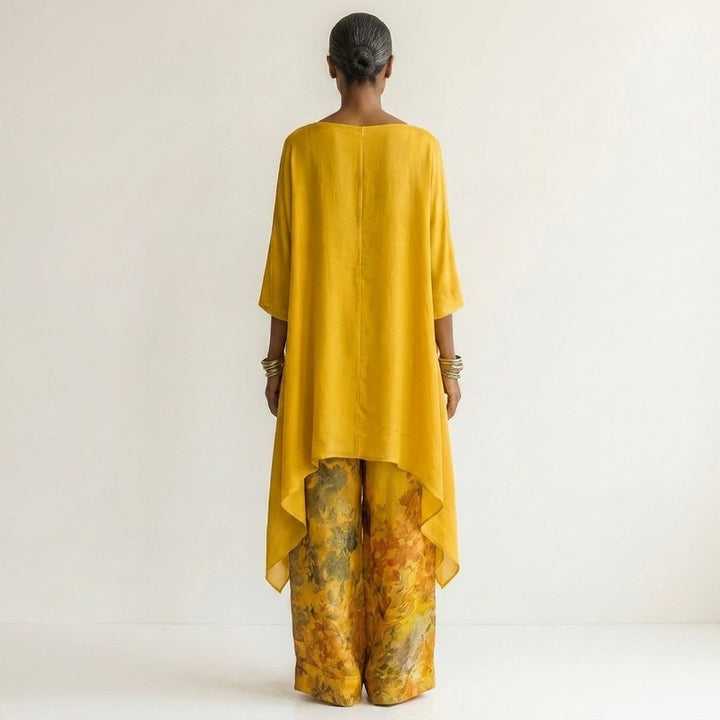 Avalyn | Asymmetrisches Tunika-und-Hose-Set