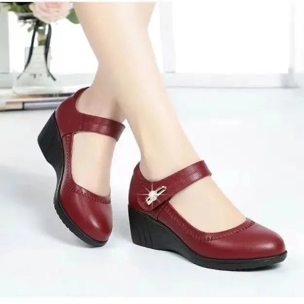 Aaltje | Bequeme Pumps mit Keilabsatz