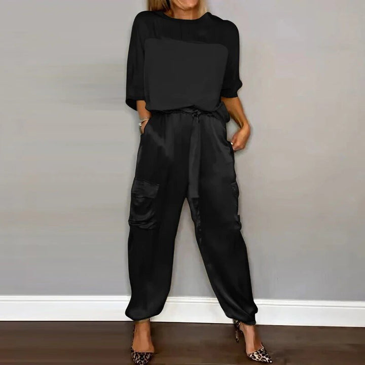 Dieuwertje | Ensemble deux pièces satiné avec pantalon cargo